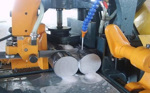 盐源卧式带锯床的送料方式有哪几种？